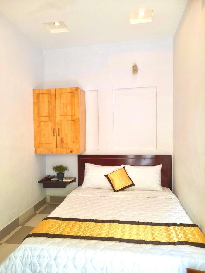 Mes Hotel - Ngay Ben Ninh Kieu Can Tho Esterno foto