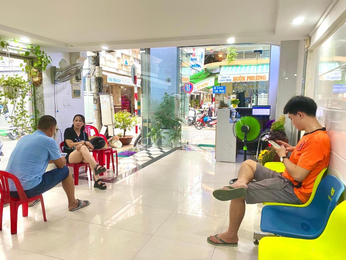 Mes Hotel - Ngay Ben Ninh Kieu Can Tho Esterno foto