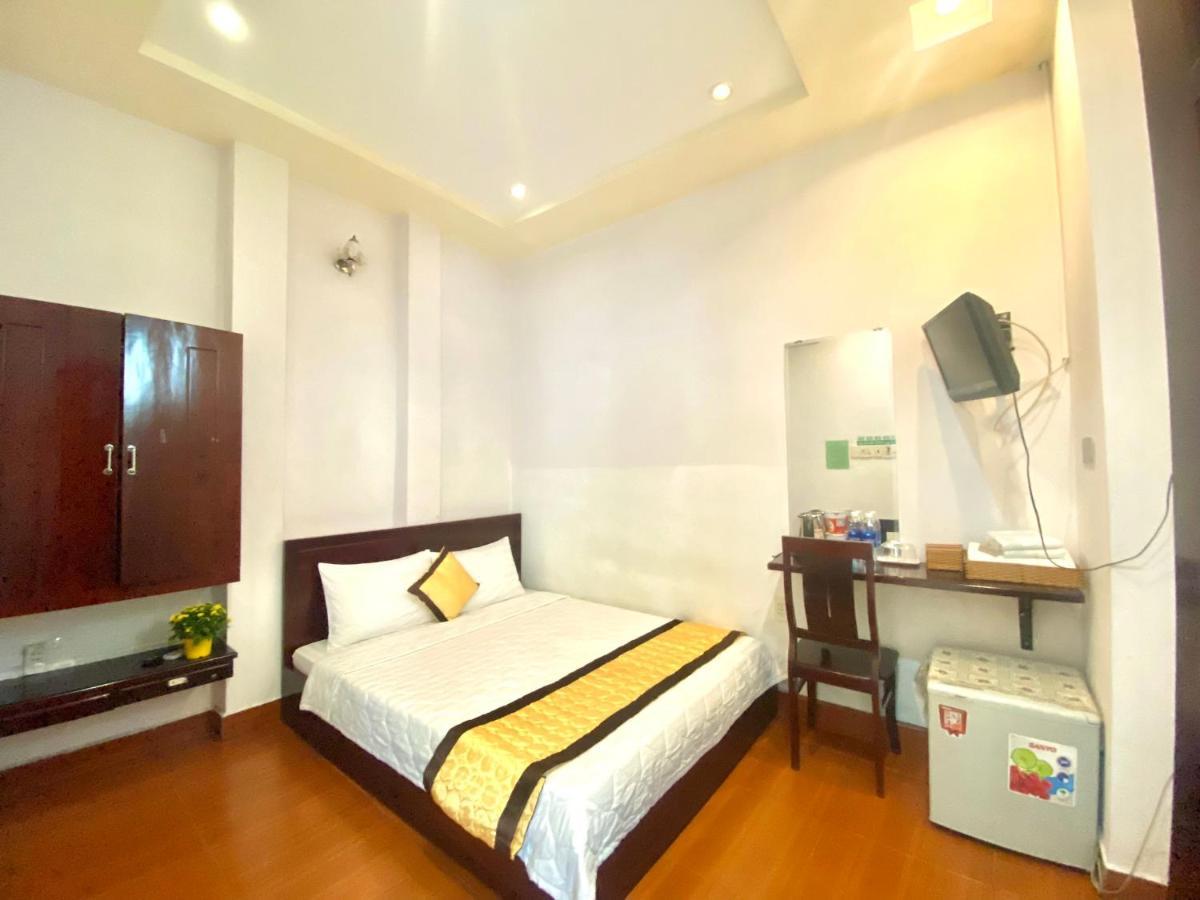 Mes Hotel - Ngay Ben Ninh Kieu Can Tho Esterno foto