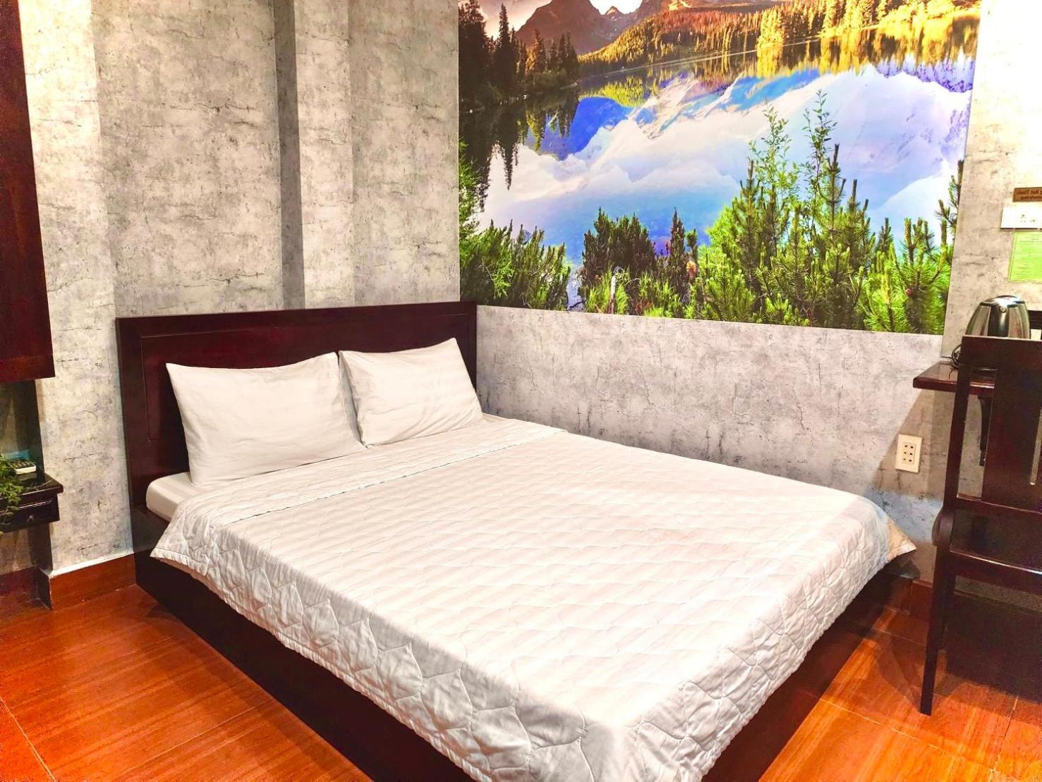 Mes Hotel - Ngay Ben Ninh Kieu Can Tho Esterno foto