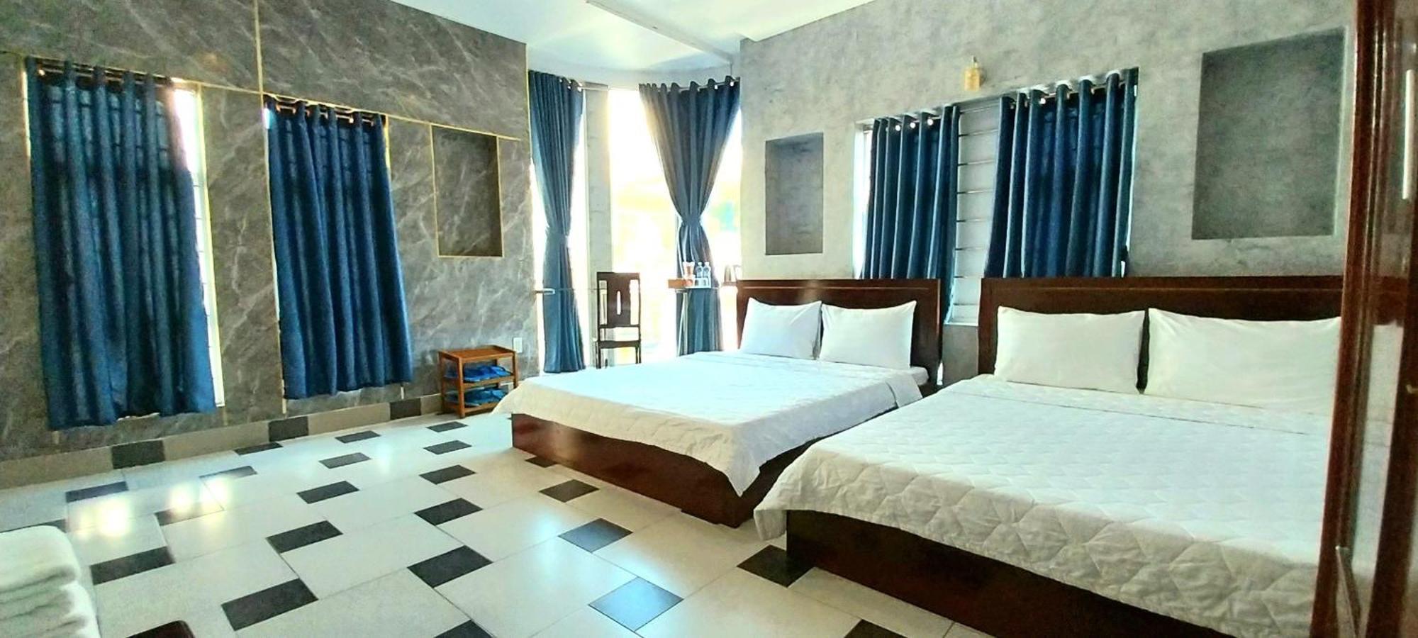 Mes Hotel - Ngay Ben Ninh Kieu Can Tho Esterno foto