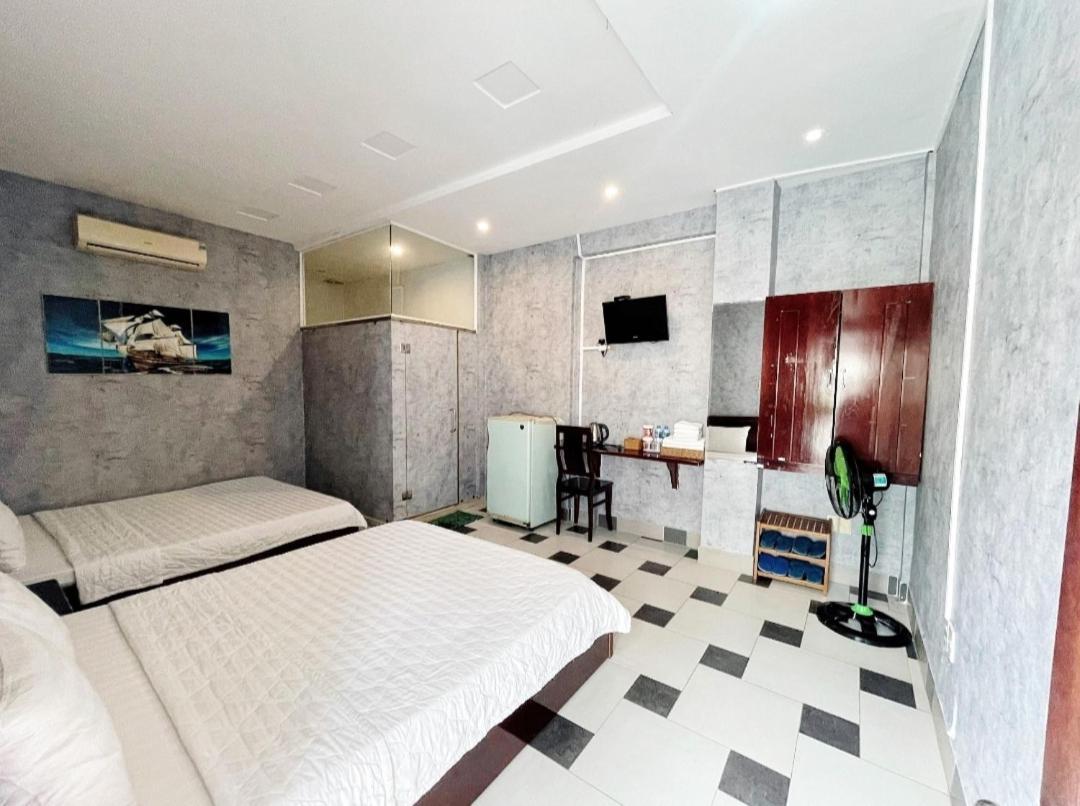 Mes Hotel - Ngay Ben Ninh Kieu Can Tho Esterno foto